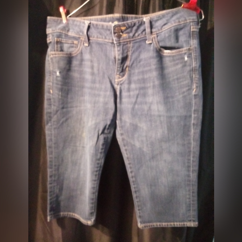 Capris